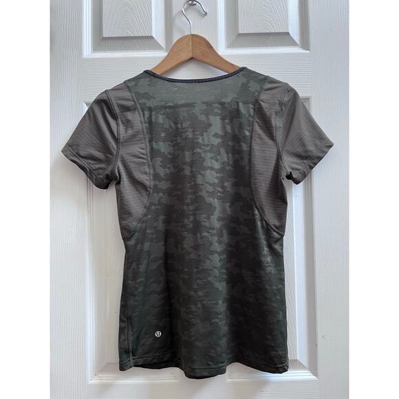 Lululemon Run For Days Mesh Deep Camo Short Sleeve Top Size 4 - Picture 4 of 9
